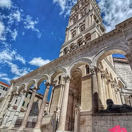 Viking Moon * ספליט