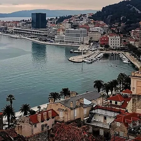 アパート Viking Moon *