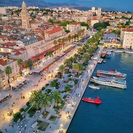 Viking Moon Lägenhet *